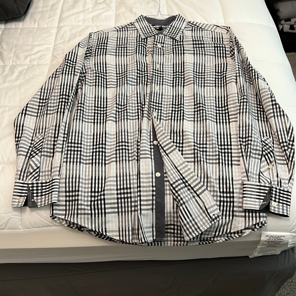 Murano Liquid luxury Size L gray patterned shirt like new